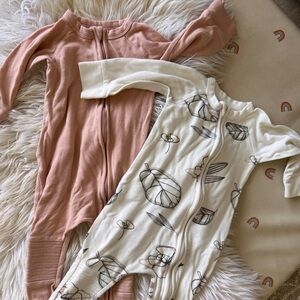 Goumi pajama bundle